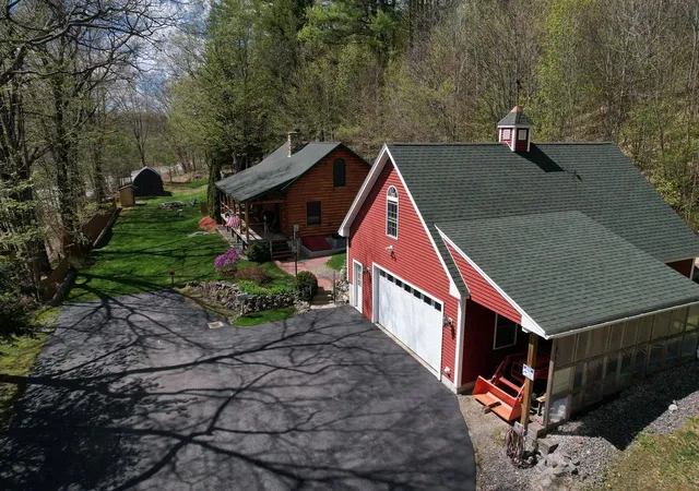 Homes for sale in Bristol, NH | 1461 Summer St, Bristol, NH 03222 | MLS# 5088224