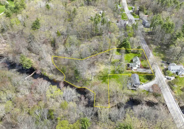 Homes for sale in Exeter, NH | 95 Kingston Rd, Exeter, NH 03833 | MLS# 5088235