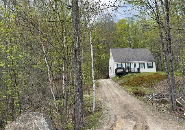Homes for sale in Stoddard, NH | 648 Tigola Trl, Stoddard, NH 03464 | MLS# 5088245
