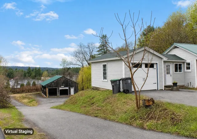 Homes for sale in Pembroke, NH | 520 Pembroke St, Pembroke, NH 03275 | MLS# 5088293