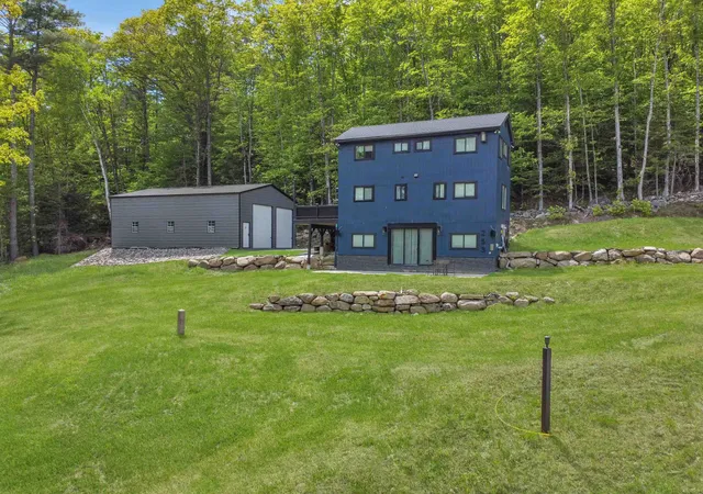 Photo 4 of Single family home for sale at 253 Upper Mad River Rd, Thornton, NH 03285 | MLS# 5088295 | Listing updated on 2026-09-11
