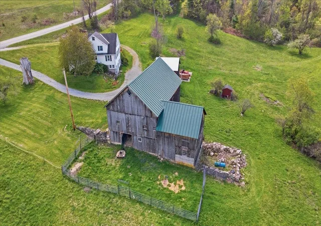 Photo 3 of Single family home for sale at 971 South Stream Rd, Bennington, VT 05201 | MLS# 5088350 | Listing updated on 2026-07-24