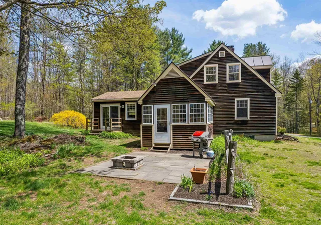 Photo 3 of Single family home for sale at 2605 Cox District Rd, Woodstock, VT 05091 | MLS# 5088406 | Listing updated on 2026-06-20
