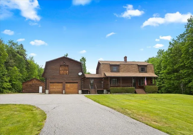 3rd image of 110 West Milan Rd, Milan, NH 03588 | MLS# 5088411