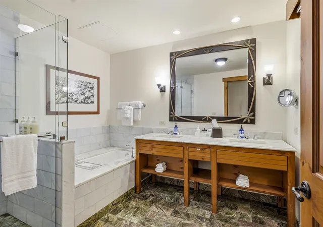 4th image of 7412 Mountain Rd #1206, Stowe, VT 05672 | MLS# 5088506