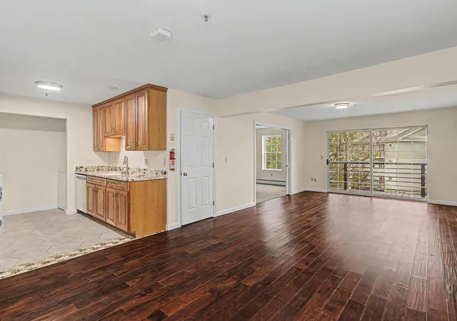 3rd image of 249 Hildred Dr, Burlington, VT 05401 | MLS# 5088538