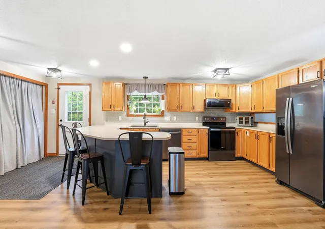 Homes for sale in Northwood, NH | 2 Our Wy, Northwood, NH 03261 | MLS# 5088572