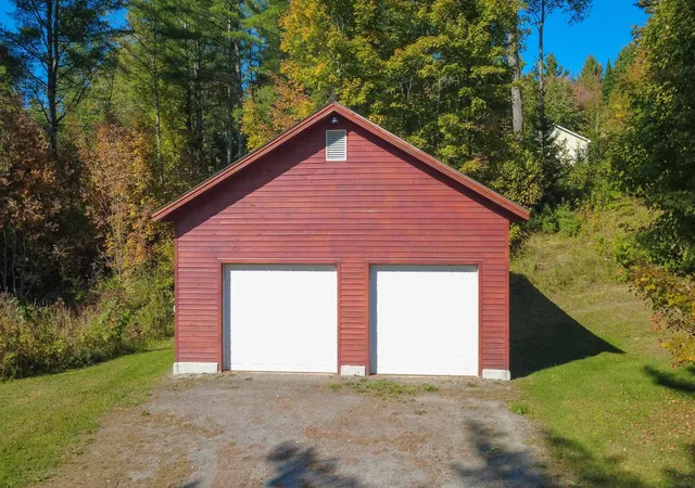 4th image of 3 Cross Rd, Cabot, VT 05647 | MLS# 5088573