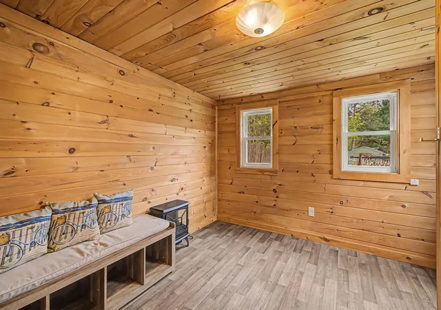 Photo 3 of Manufactured home for sale at 110 North Rd #51, Richmond, VT 05477 | MLS# 5088600 | Listing updated on 2026-07-16