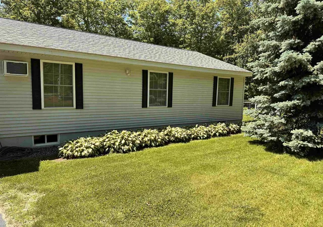 2nd image of 378 Silver St, Middleton, NH 03887 | MLS# 5088621