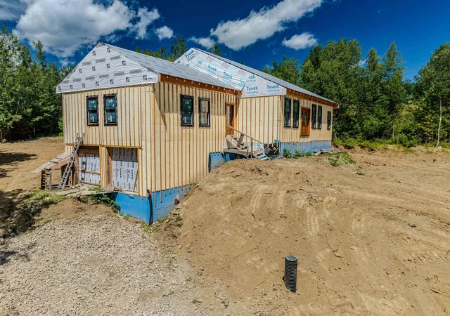 Photo 3 of Single family home for sale at 245 Manns Hill Rd, Littleton, NH 03561 | MLS# 5088631 | Listing updated on 2026-07-26