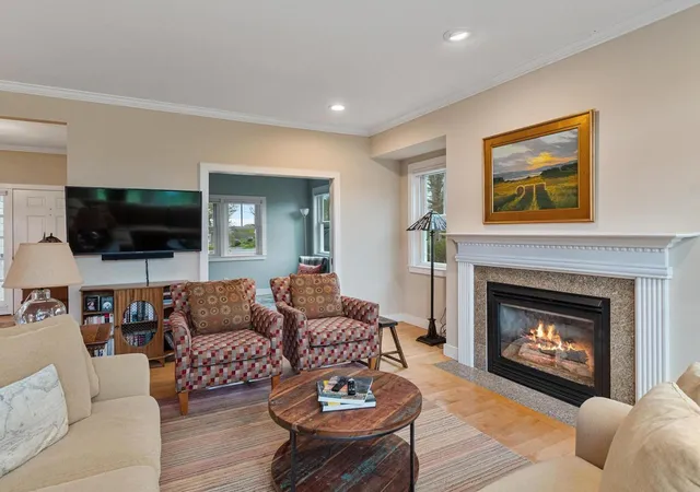 Photo 3 of Sale Pending at 226 Fairway Dr, South Burlington, VT 05403 | MLS# 5088651 | Listing updated on 2026-06-08