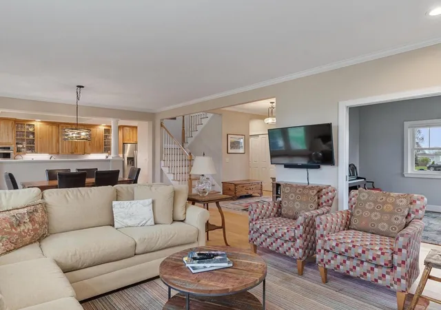 Photo 4 of Sale Pending at 226 Fairway Dr, South Burlington, VT 05403 | MLS# 5088651 | Listing updated on 2026-06-08