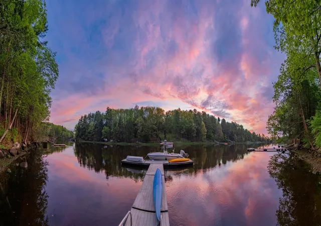 2nd image of 20 Birch Dr, Newmarket, NH 03857 | MLS# 5088725