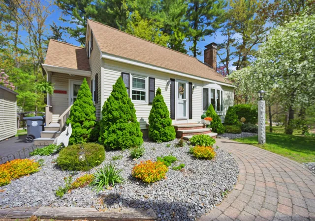 Single family home for sale at 84 Woodridge Rd, East Hampstead, NH 03826 | MLS# 5088746