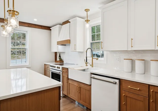 Photo 2 of Single family home for sale at 78 Center Hill Rd, Epsom, NH 03234 | MLS# 5088801 | Listing updated on 2026-07-17
