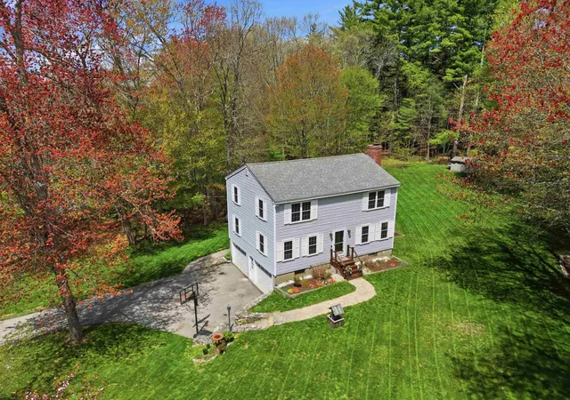 Homes for sale in Durham, NH | 2 Griffith Dr, Durham, NH 03824 | MLS# 5088803