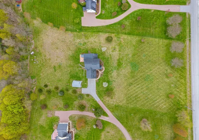 Photo 4 of Single family home for sale at 1 Naylor Rd, Essex Junction, VT 05452 | MLS# 5088826 | Listing updated on 2026-06-08