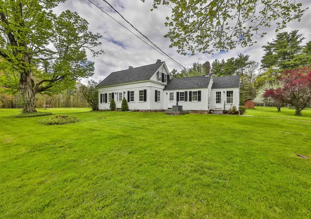 Homes for sale in Derry, NH | 1 Featherbed Ln, Derry, NH 03038 | MLS# 5088865