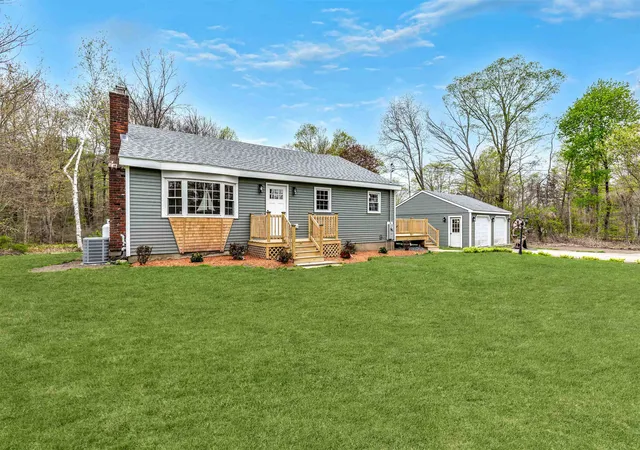 1st image of 11 Merrimac Rd, Newton, NH 03858 | MLS# 5088896