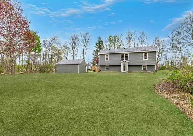 50th image of 11 Merrimac Rd, Newton, NH 03858 | MLS# 5088896