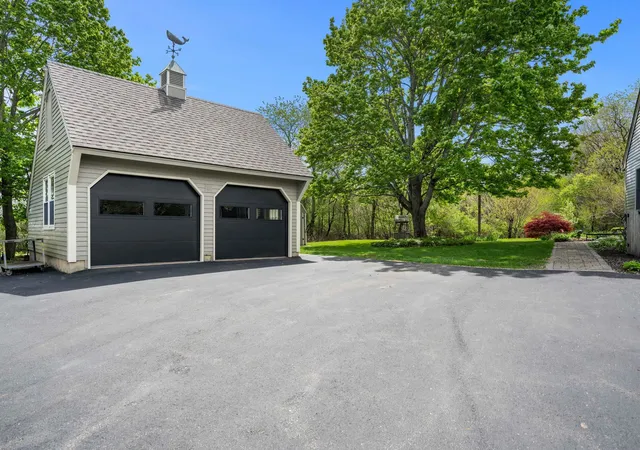 Photo 2 of Single family home for sale at 15 Prescott Ln, Hampton Falls, NH 03844 | MLS# 5088907 | Listing updated on 2026-07-04