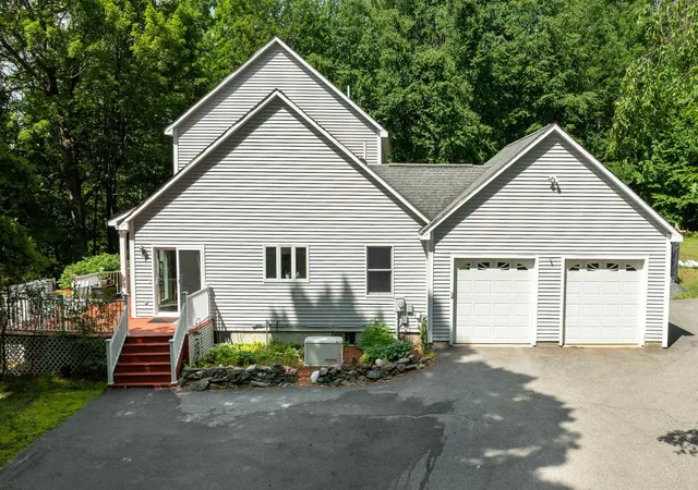 Homes for sale in Grantham, NH | 224 Walker Rd, Grantham, NH 03753 | MLS# 5088929