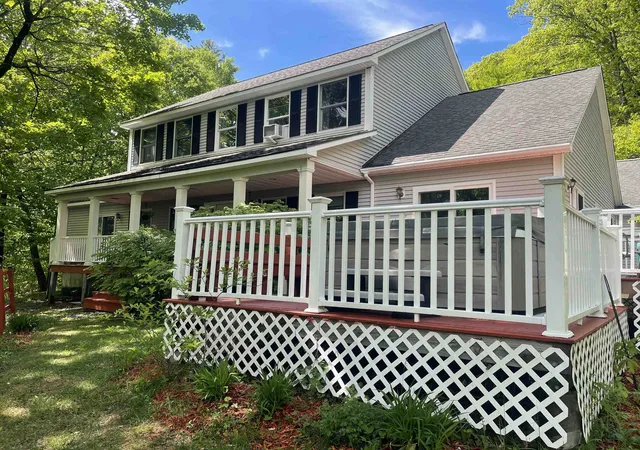 4th image of 224 Walker Rd, Grantham, NH 03753 | MLS# 5088929