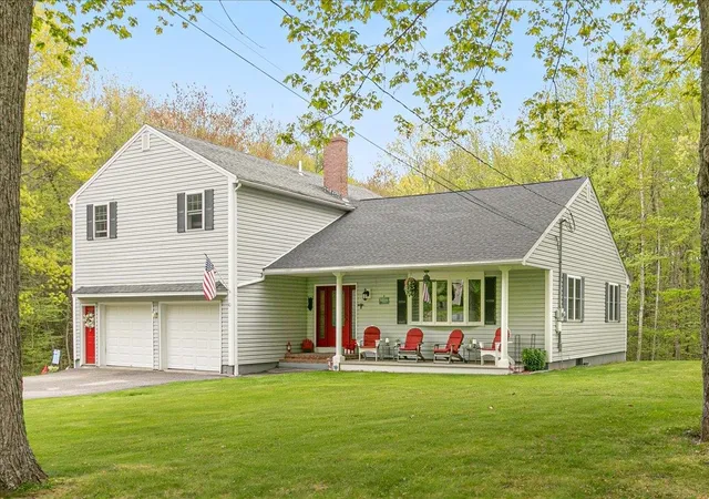 1st image of 10 Balsam Wy, Plaistow, NH 03865 | MLS# 5088936