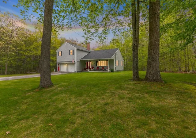 4th image of 10 Balsam Wy, Plaistow, NH 03865 | MLS# 5088936