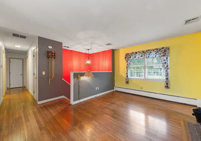 4th image of 191 Worfield Cir, Bristol, NH 03222 | MLS# 5088950