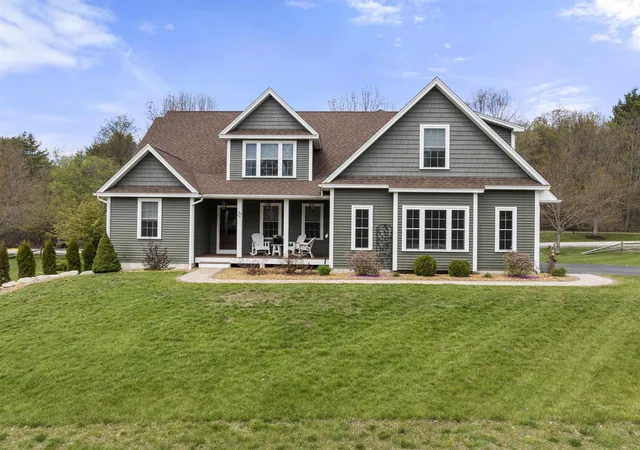 1st image of 22 Darwin Pl, Laconia, NH 03246 | MLS# 5089003