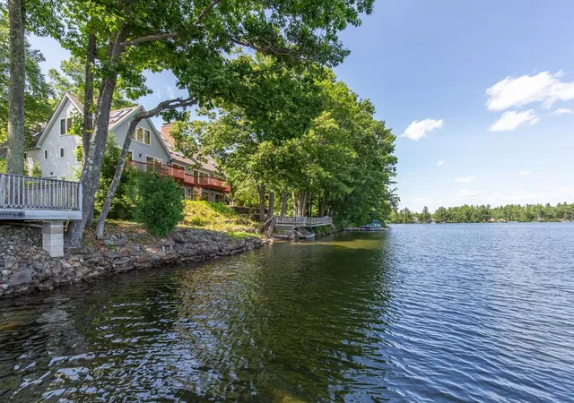 1st image of 2 Blue Heron Ln, Deerfield, NH 03037 | MLS# 5089073