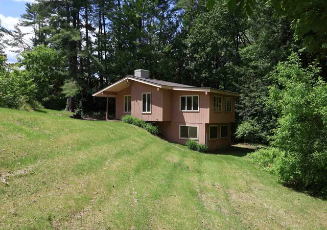 Photo 3 of Single family home for sale at 38 Marshall Ave, White River Junction, VT 05001 | MLS# 5089129 | Listing updated on 2026-06-22