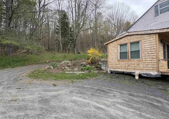 Photo 4 of Single family home for sale at 1250 Braintree Hill Rd, Randolph, VT 05060 | MLS# 5089149 | Listing updated on 2026-09-02
