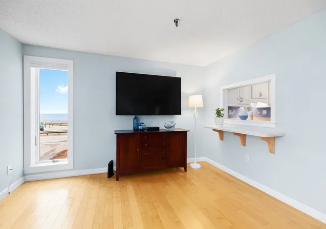 Homes for sale in Hampton, NH | 407 Ocean Blvd #B2, Hampton, NH 03842 | MLS# 5089180