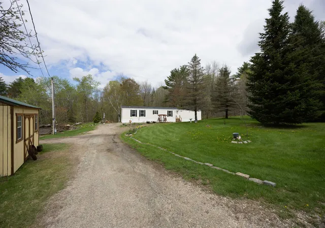 3rd image of 51 Barney Hill Rd, Grafton, NH 03240 | MLS# 5089186