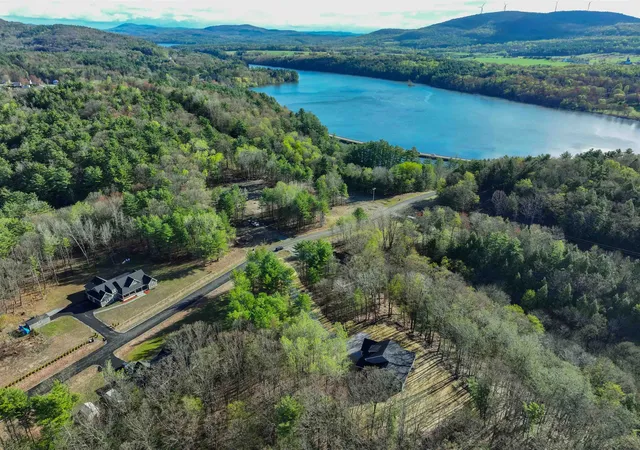 5th image of 234 Oakledge Wy, Milton, VT 05468 | MLS# 5089204