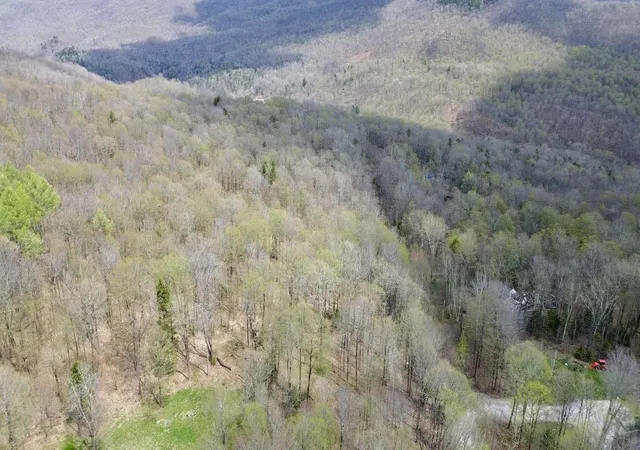 1st image of 220 Middle Rd, North Chittenden, VT 05763 | MLS# 5089215