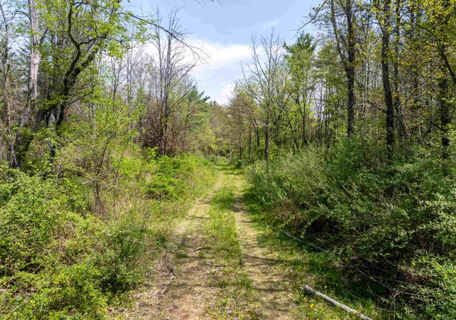 2nd image of 547 White Oaks Rd, Laconia, NH 03246 | MLS# 5089223