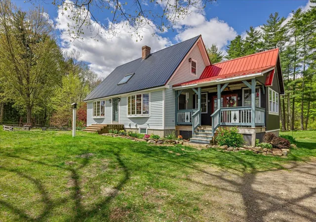 3rd image of 295 Manning Hill Rd, Winchester, NH 03470 | MLS# 5089279