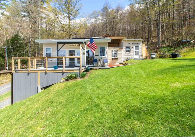 Photo 1 of Single family home for sale at 570 Vt Route 14, East Calais, VT 05650 | MLS# 5089282 | Listing updated on 2026-08-31