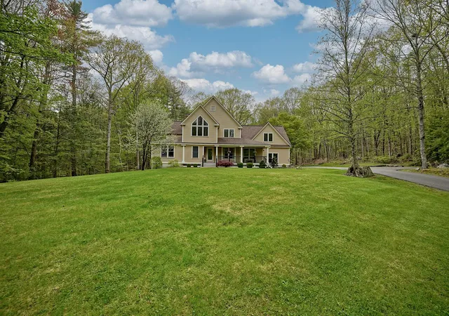 Homes for sale in Newfields, NH | 38 Bassett Ln, Newfields, NH 03856 | MLS# 5089300