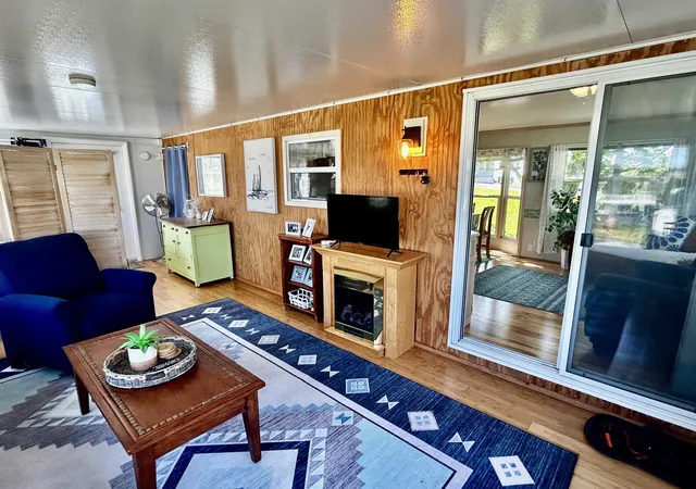 4th image of 2 Perch Cir, South Hero, VT 05486 | MLS# 5089347