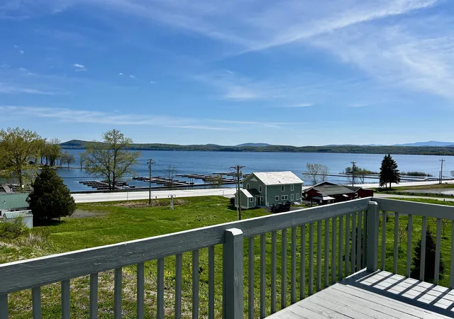 4th image of 8 Angler Ln, South Hero, VT 05486 | MLS# 5089349