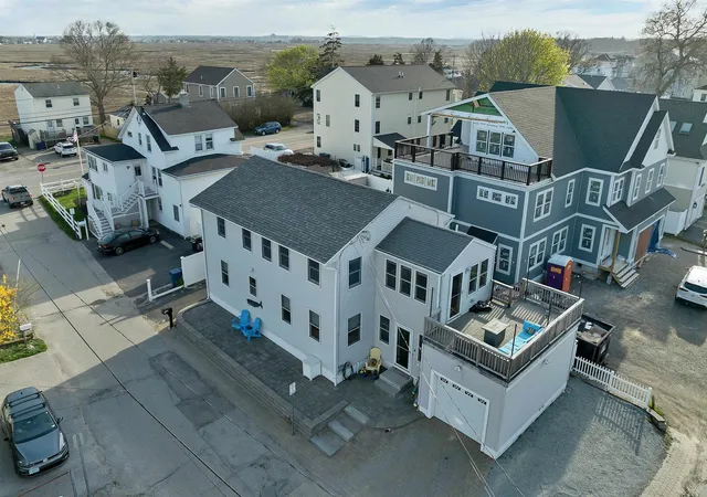 2nd image of 4 Viking St, Hampton, NH 03842 | MLS# 5089357