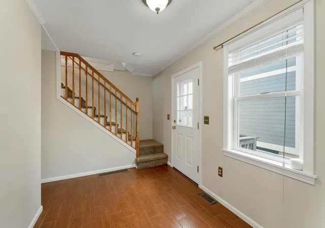 5th image of 4 Viking St, Hampton, NH 03842 | MLS# 5089357