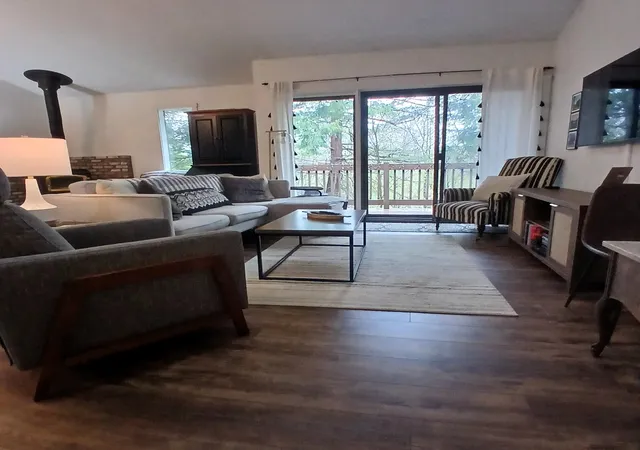 Homes for sale in Hartford, VT | 253 Old Quechee Rd #5C, Hartford, VT 05059 | MLS# 5089367