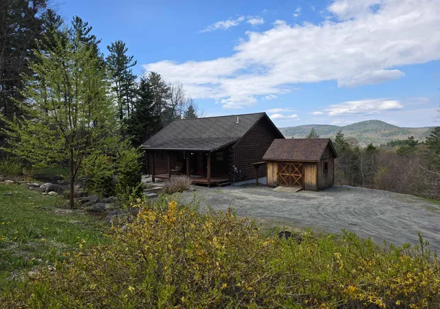 Homes for sale in Townshend, VT | 214 Pine Acres Rd, Townshend, VT 05353 | MLS# 5089390