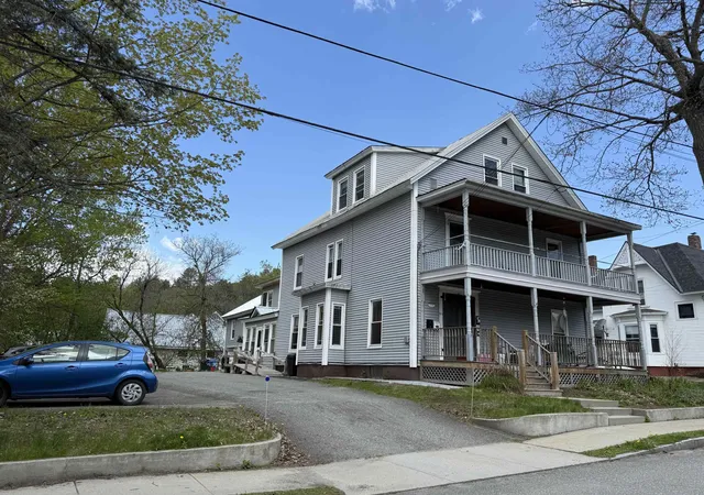 1st image of 373 Spring St, Saint Johnsbury, VT 05819 | MLS# 5089408